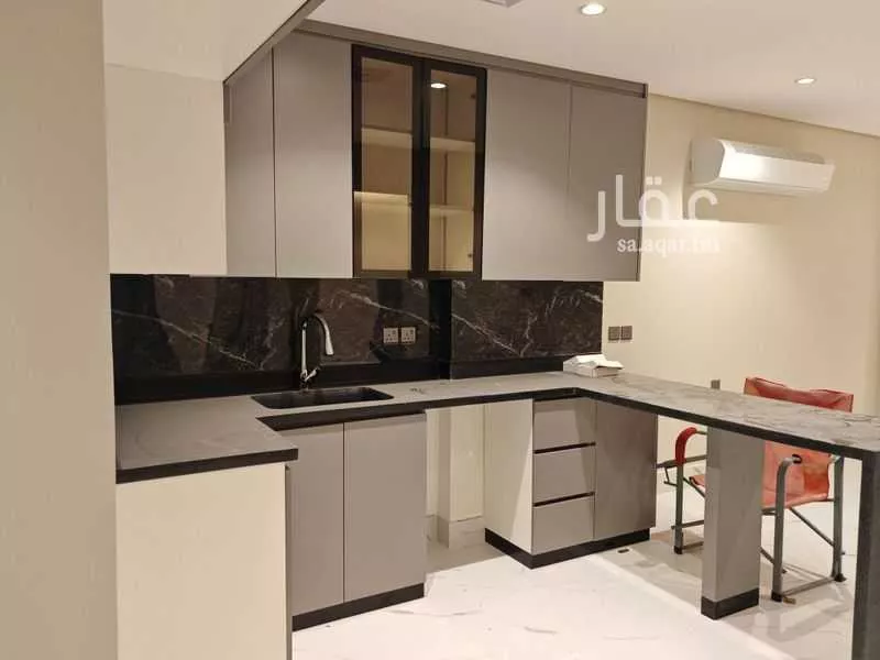 3 bedroom apartment in Al Hamra 5