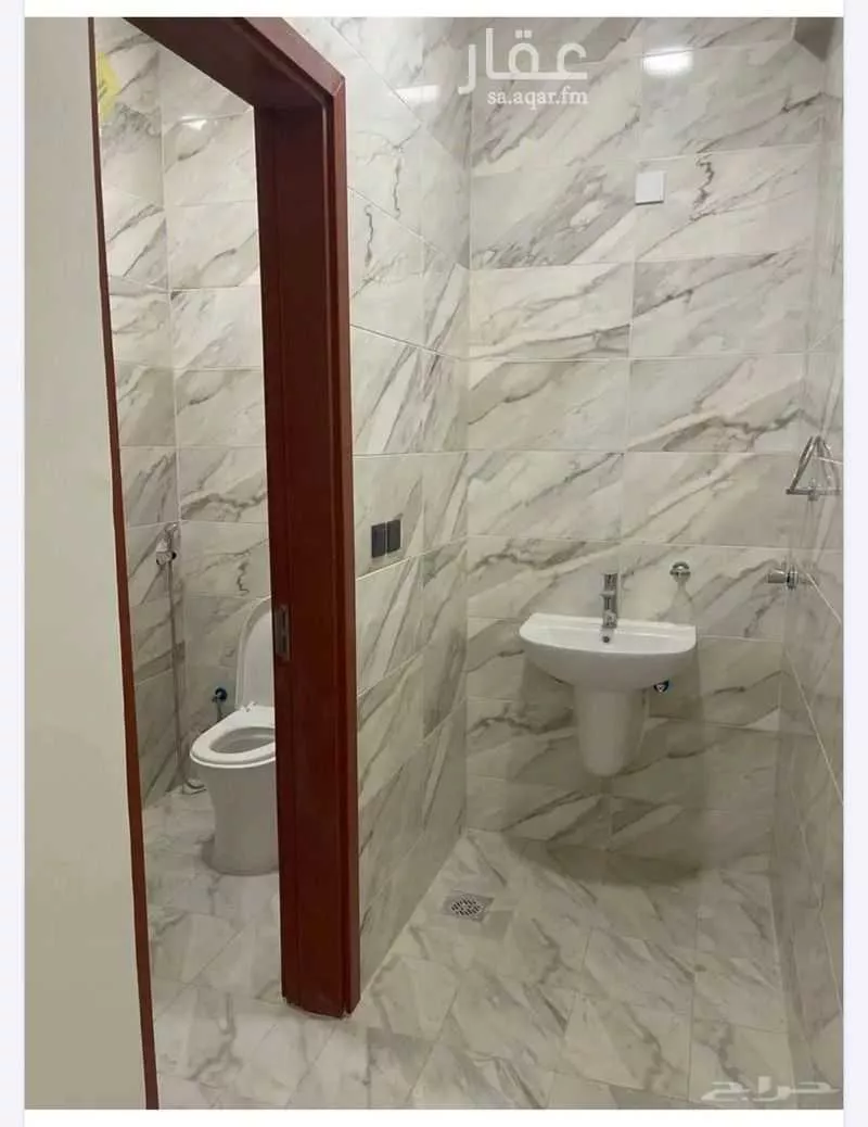 9 bedroom villa in Ash Sharq 5