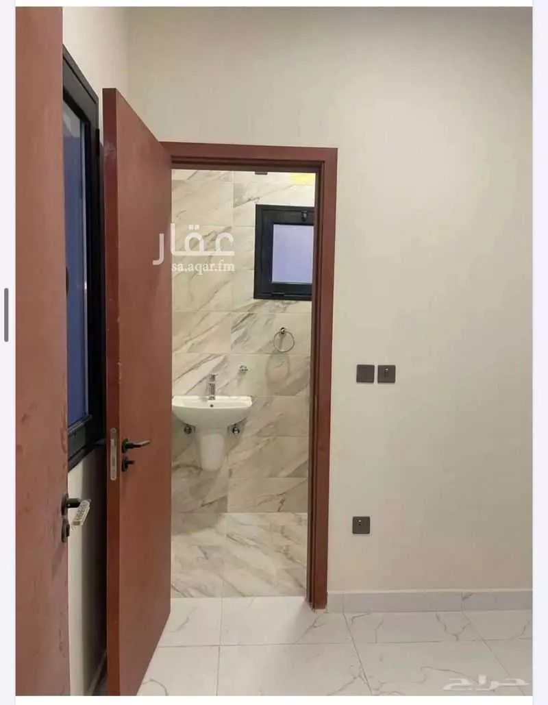 9 bedroom villa in Ash Sharq 4