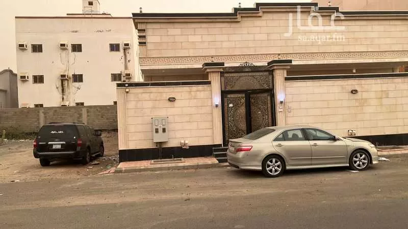 فيلا 5 غرف في القرينة 1