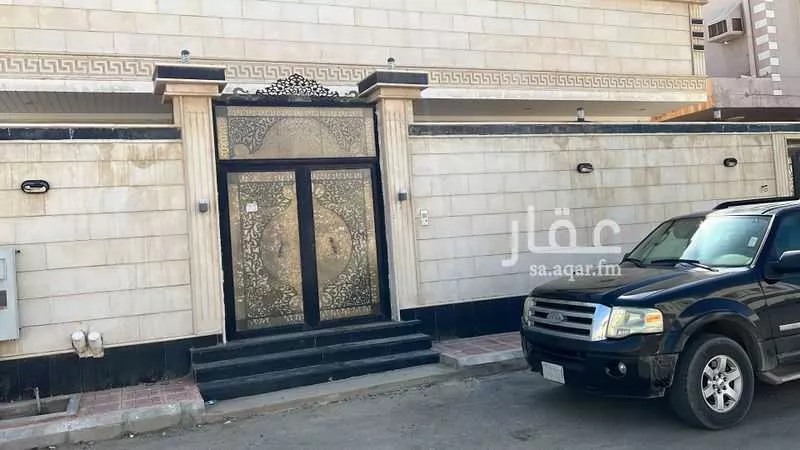 فيلا 5 غرف في القرينة 3