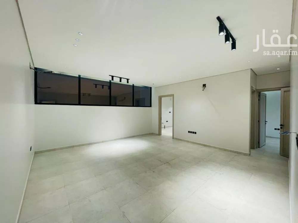 دور 3 غرف في الملز 4