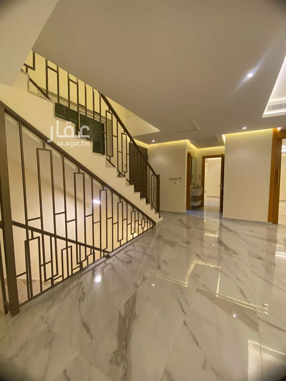 7 bedroom villa in Al Ghadir, Riyadh 5