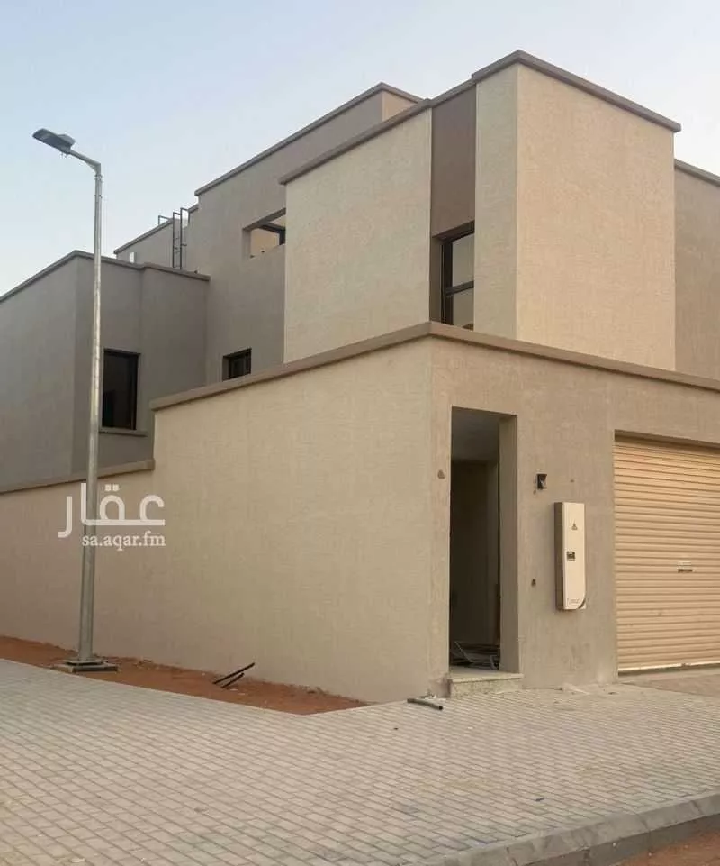 4 bedroom villa in Al Aridh 2