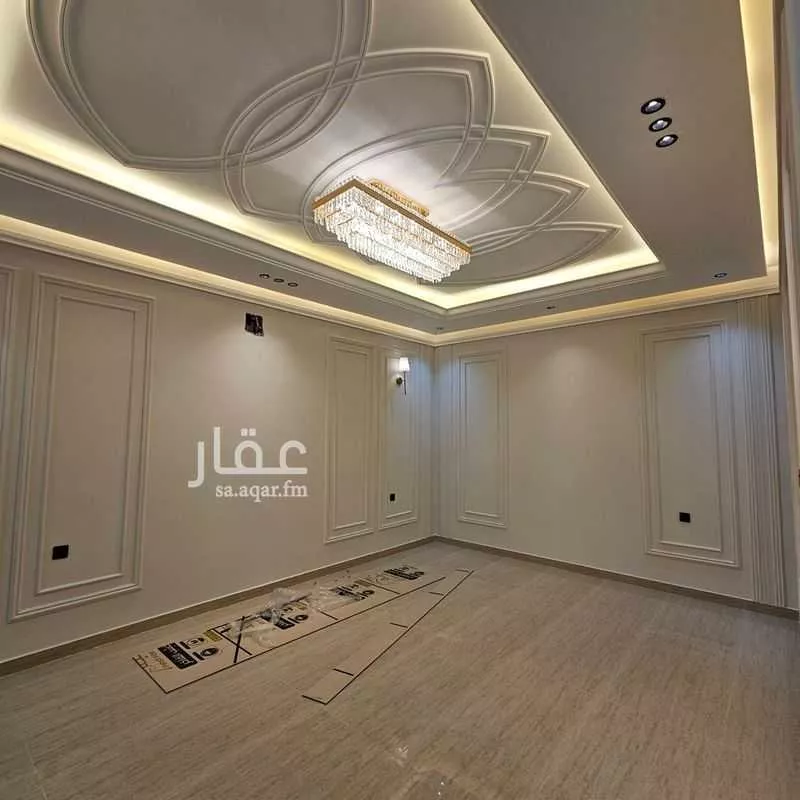 8 bedroom villa in Al Khuzama, Eastern Province 11