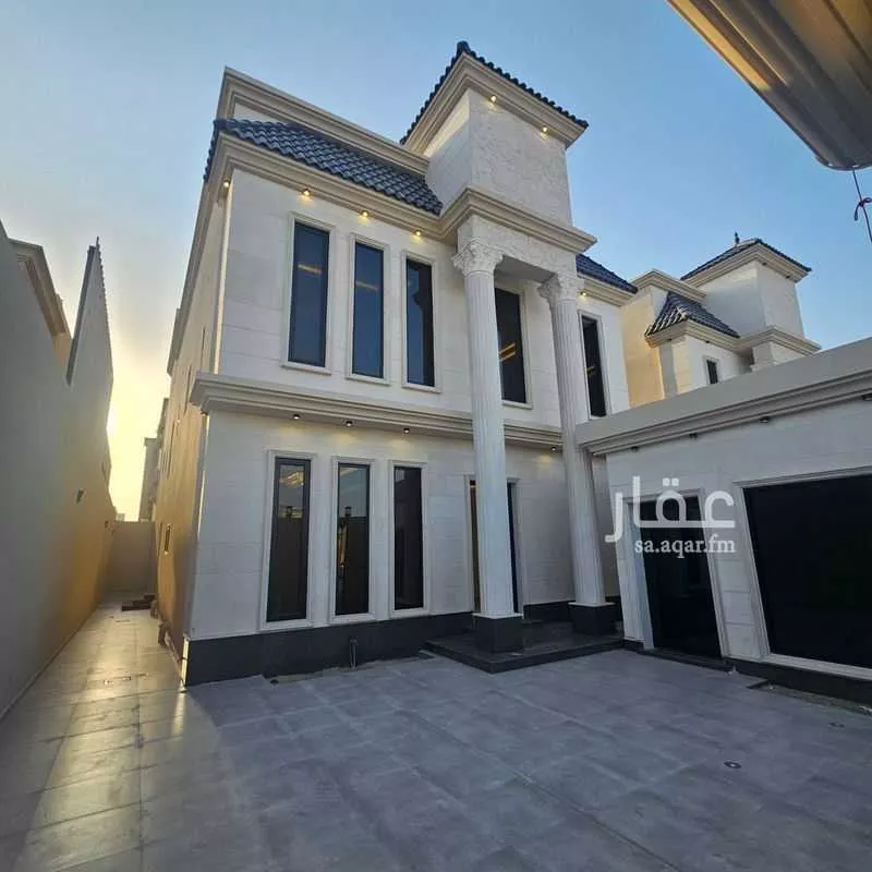 8 bedroom villa in Al Khuzama, Eastern Province 15