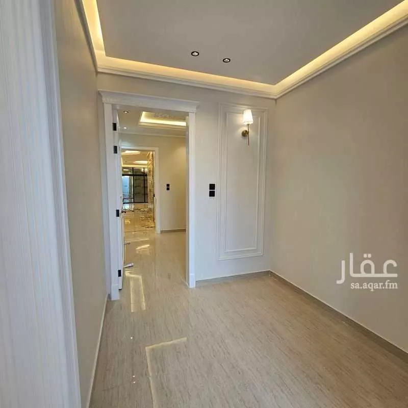 8 bedroom villa in Al Khuzama, Eastern Province 4
