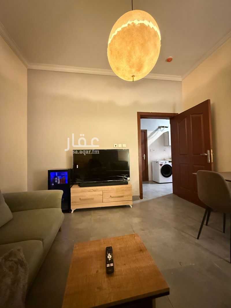 1 bedroom apartment in Al Sharafiyah, Jeddah 6