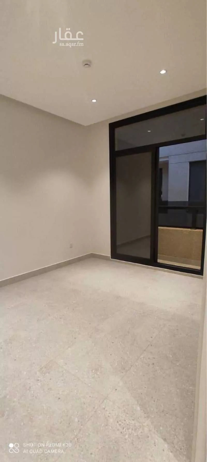 فيلا 3 غرف في العارض 4