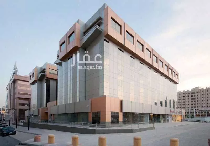 مكتب 200 م² في العليا 1