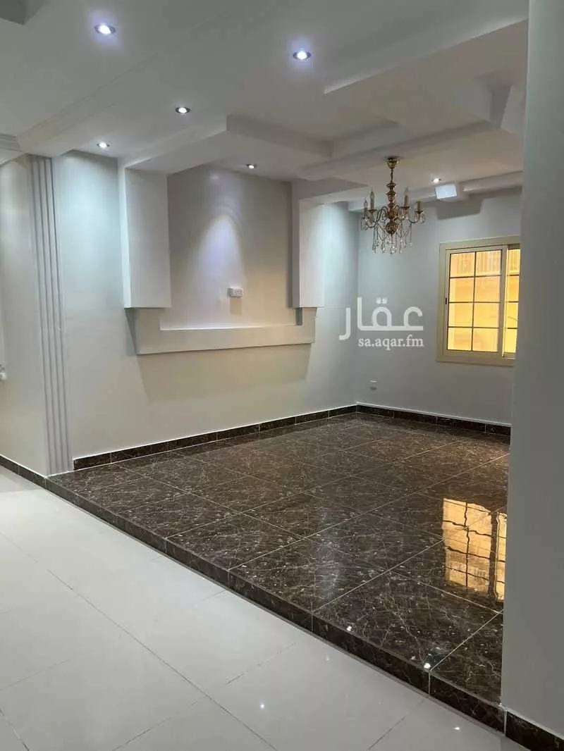 شقة 5 غرف في النسيم 3