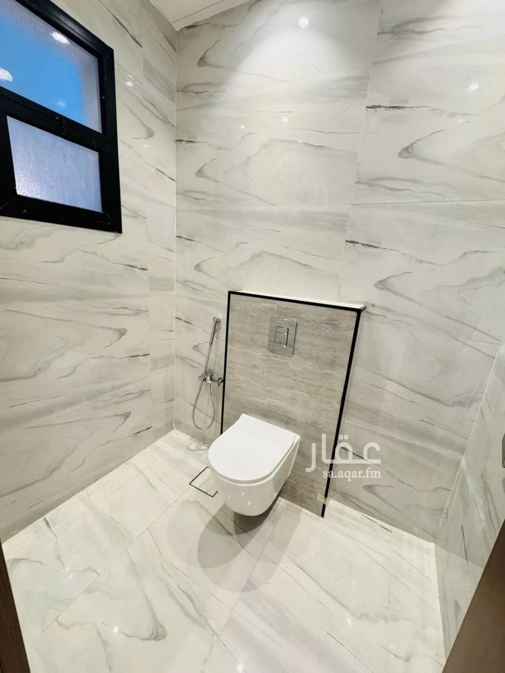 4 bedroom floor in Al Rimal 5