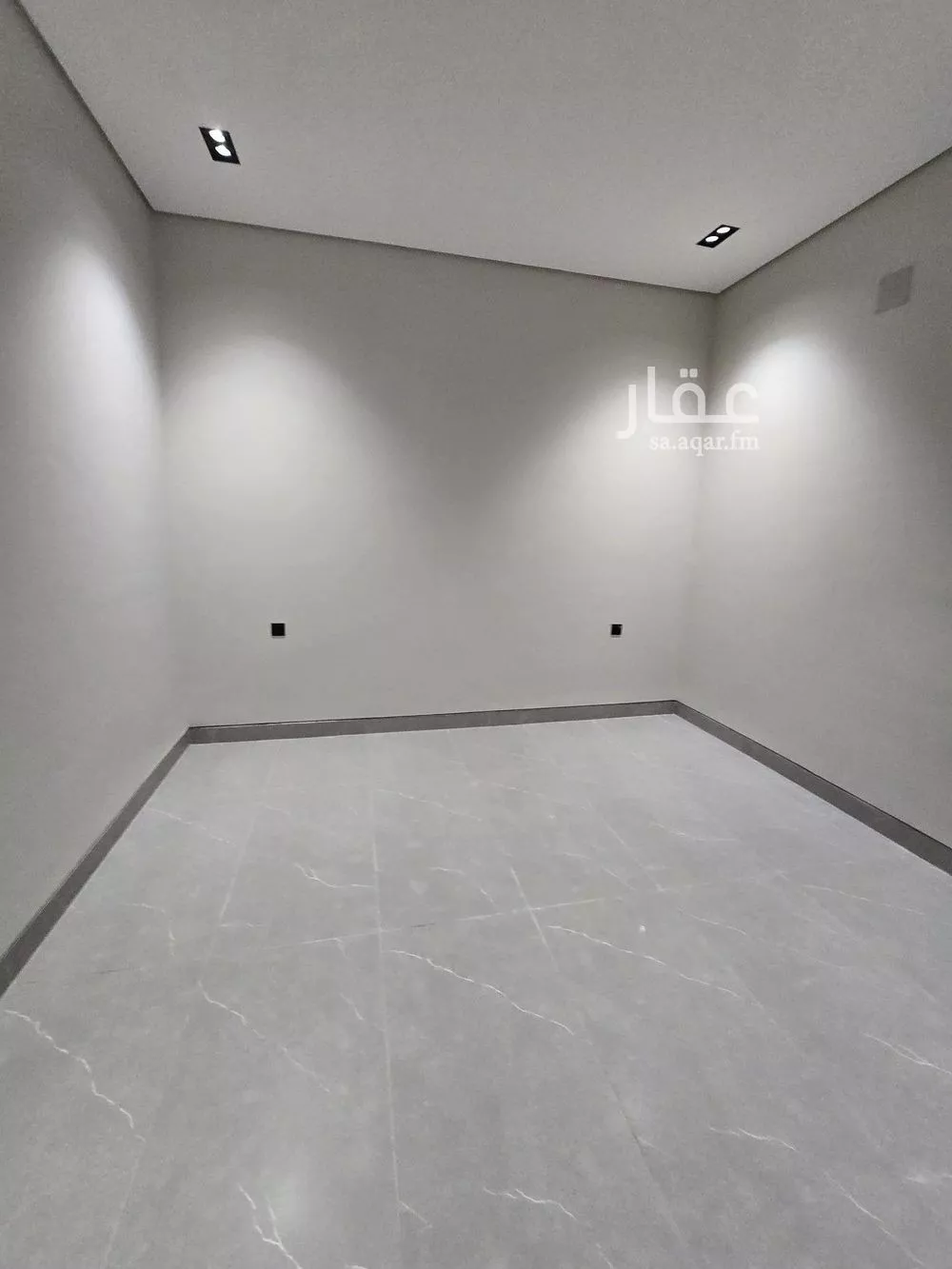 4 bedroom floor in Ishbiliyah 3