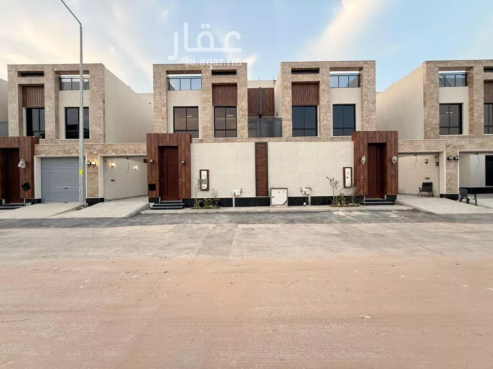 فيلا 5 غرف في الرمال 1