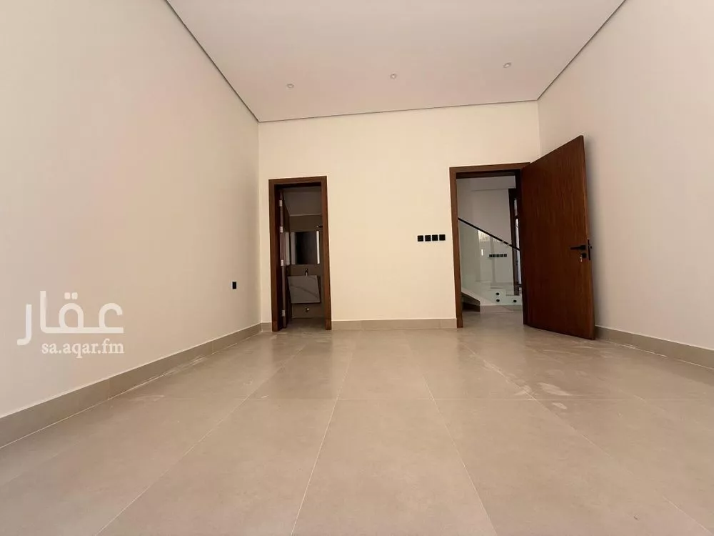 4 bedroom villa in Al Maizilah, Riyadh 12