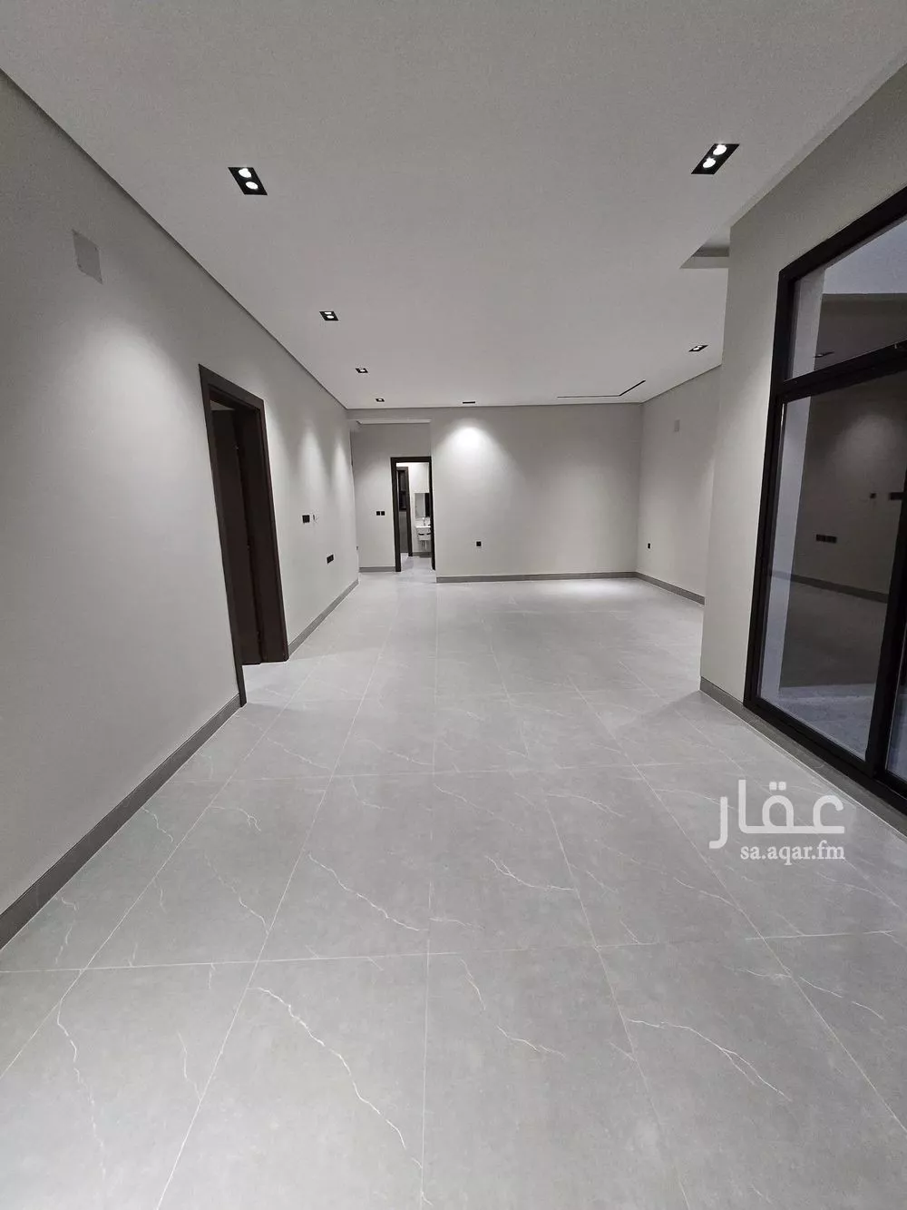 4 bedroom floor in Ishbiliyah 5