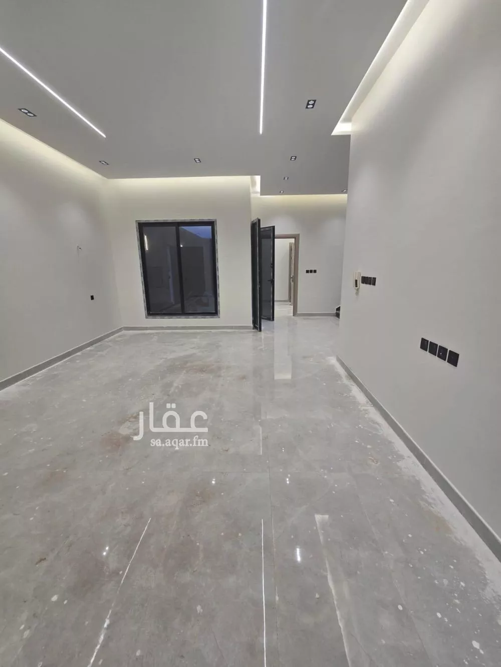 فيلا 5 غرف في القادسية 2