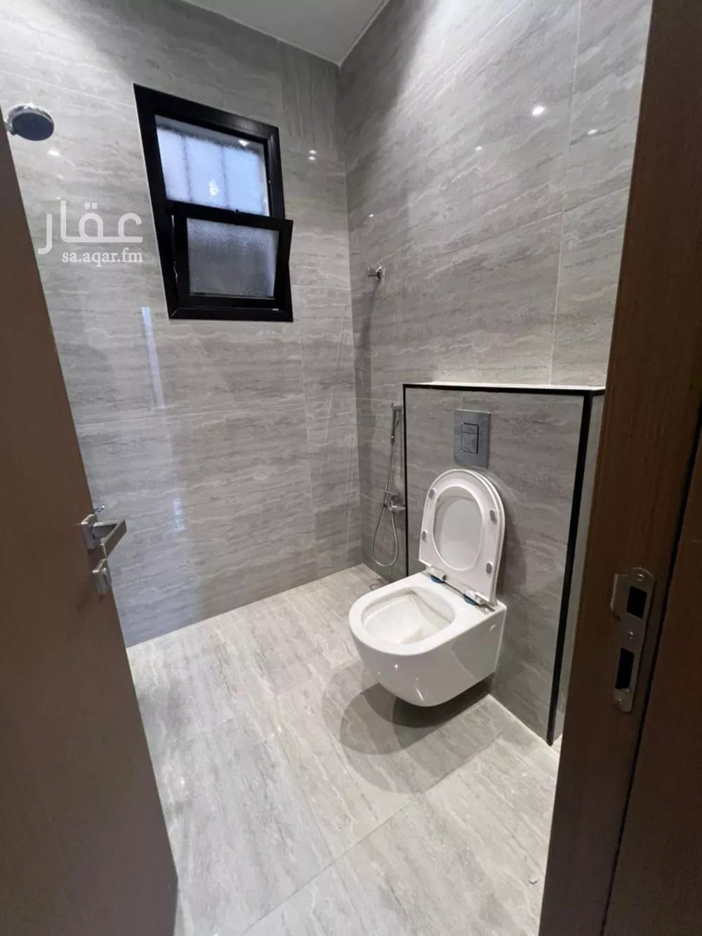 فيلا 5 غرف في الرمال 5