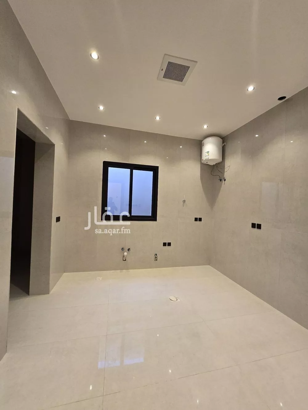 3 bedroom apartment in Ash Sharq 4