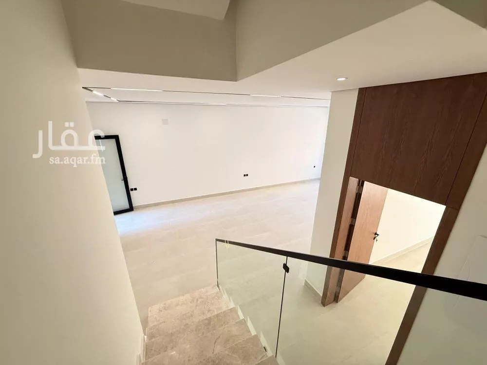 4 bedroom villa in Al Maizilah, Riyadh 7