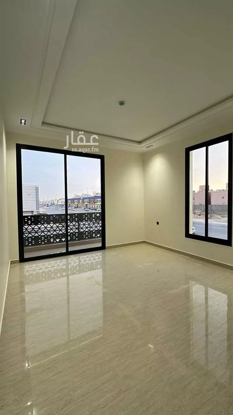 40 bedroom building in Tuwaiq, Riyadh 9