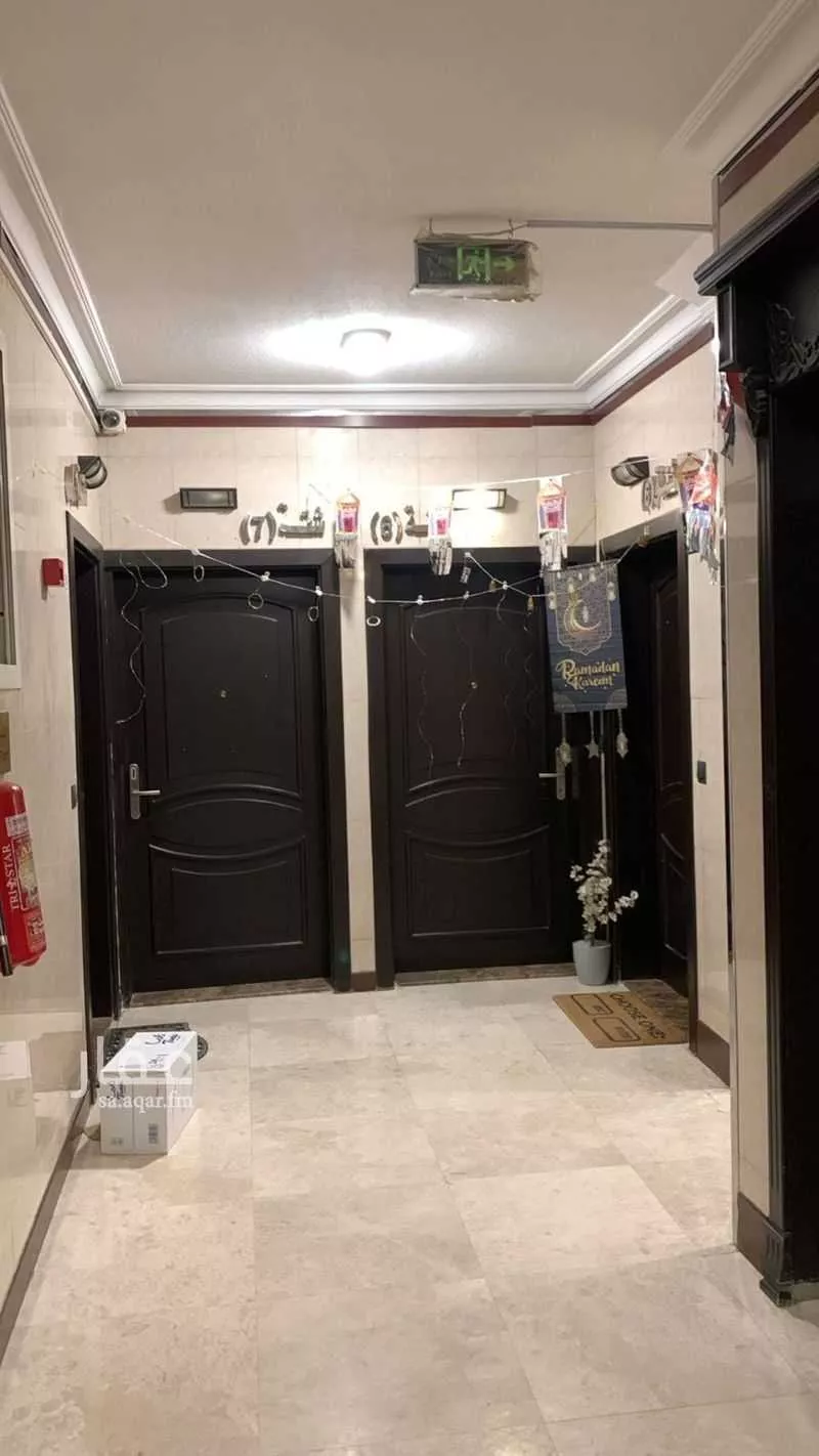 عمارة 900 م² في الريان 2