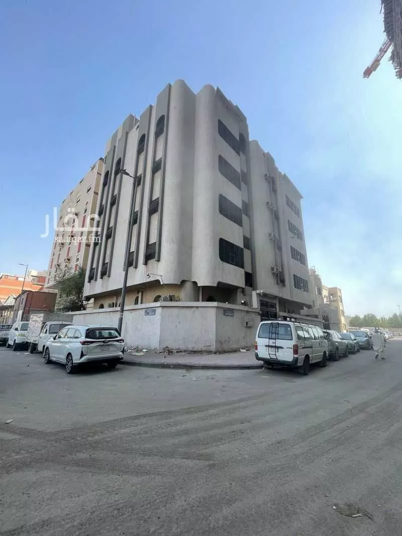 عمارة 612 م² في المرسلات 1