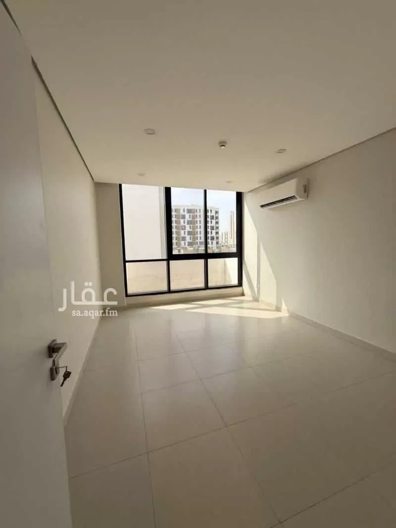 3 bedroom apartment in Al Hamdaniyah, Jeddah 9