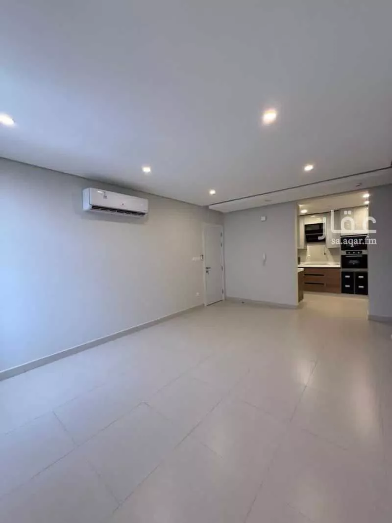 3 bedroom apartment in Al Hamdaniyah, Jeddah 11