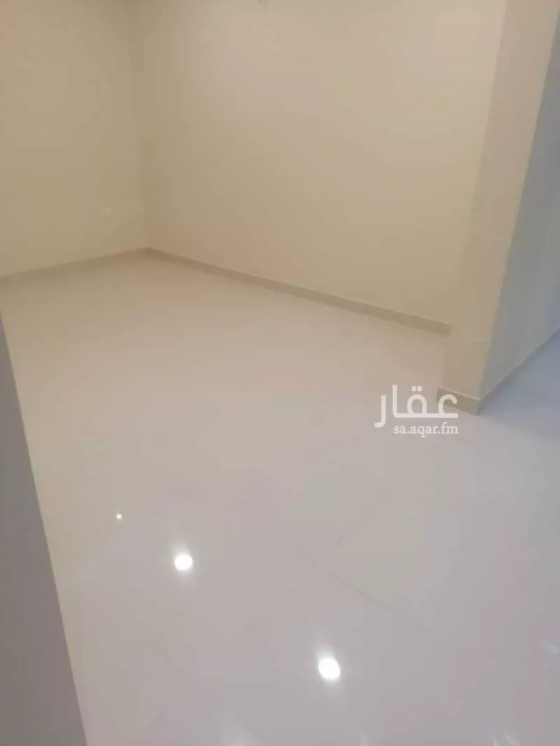 5 bedroom apartment in Ash Shulah 2