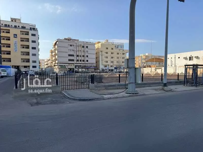 1200 sqm land in Al Sharafiyah 2