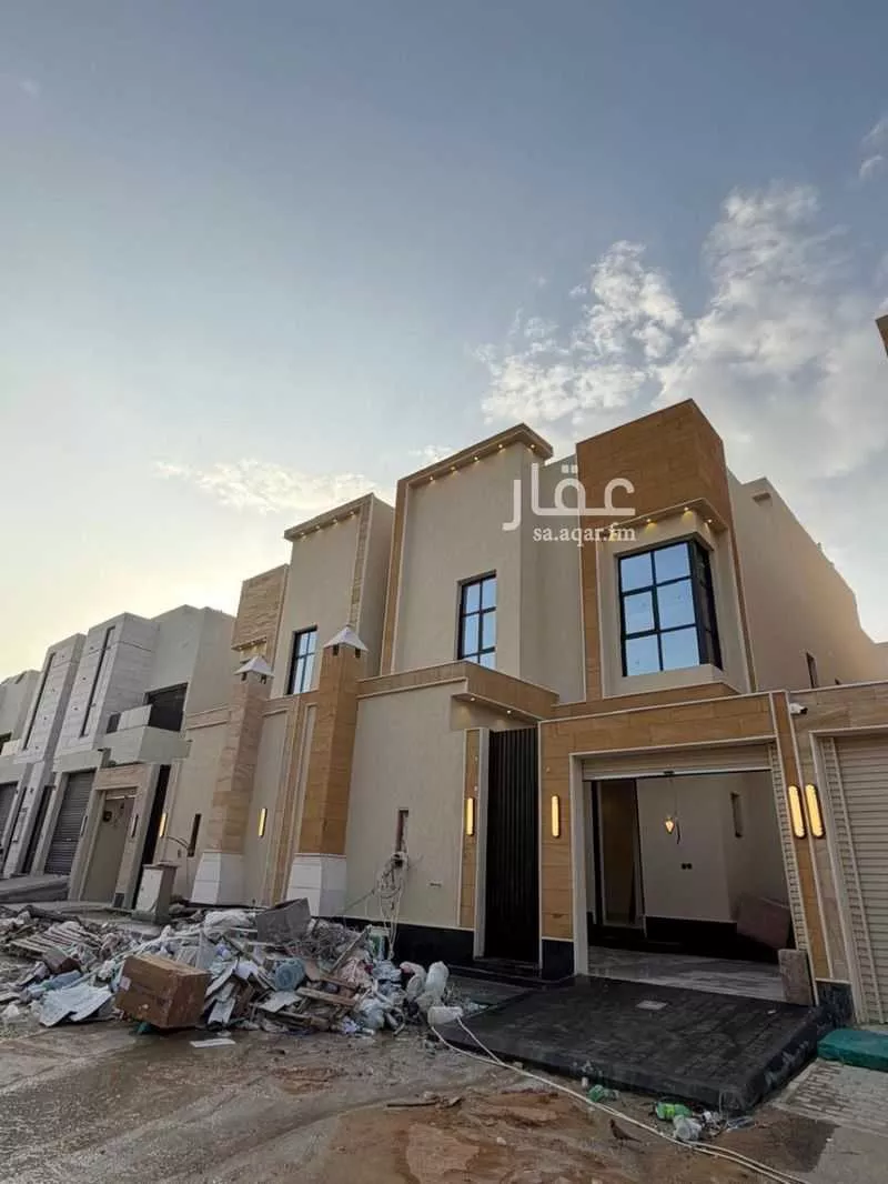 فيلا 5 غرف في بدر 4