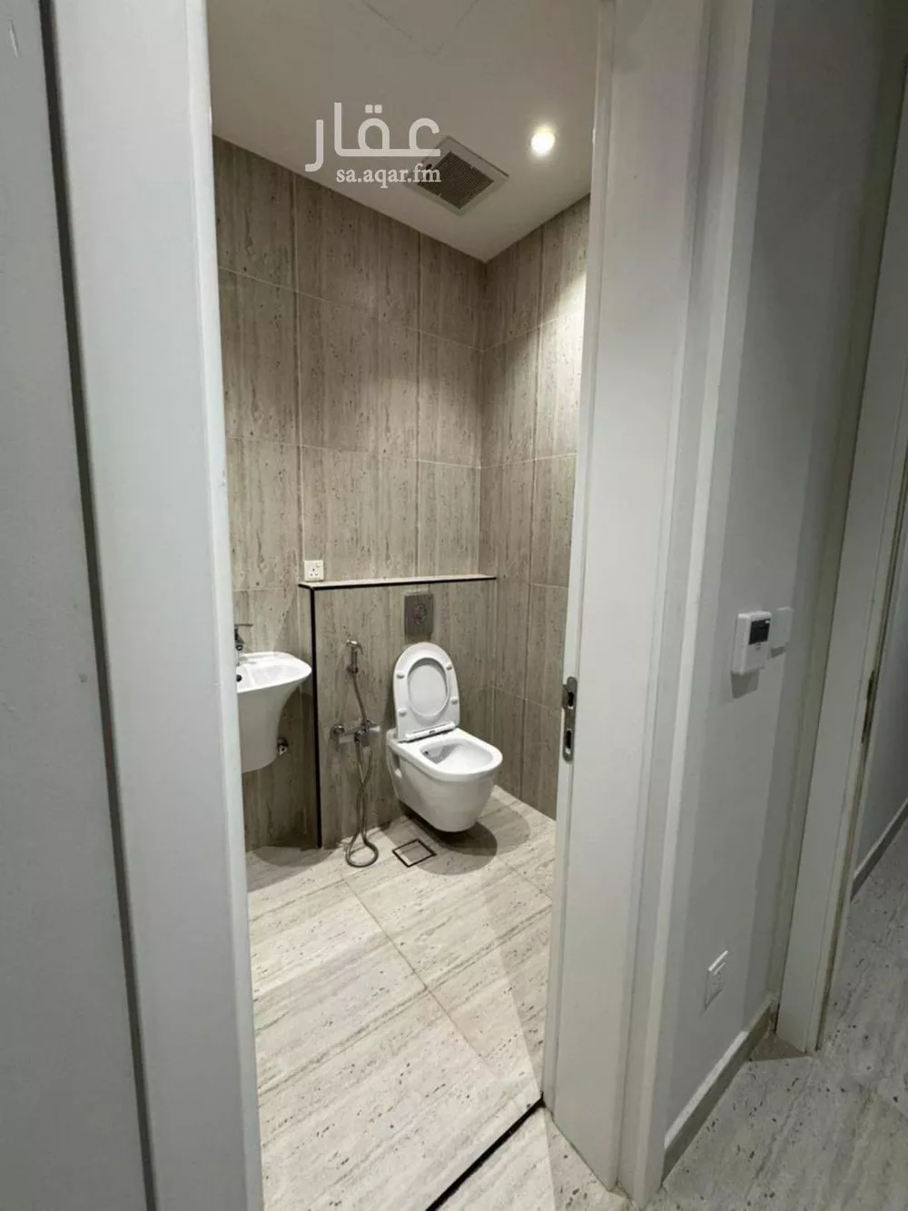 3 bedroom apartment in Al Narjis 3