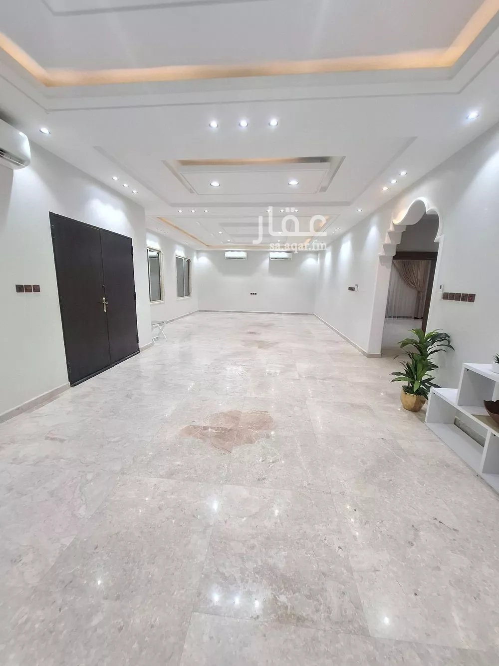 6 bedroom villa in Irqah, Riyadh 12