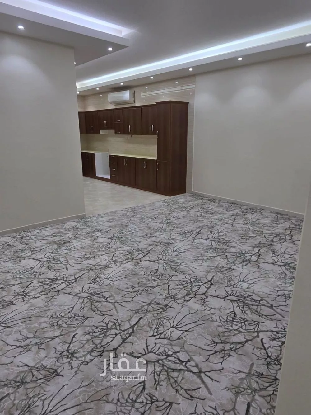 3 bedroom floor in Al Yasmin 1