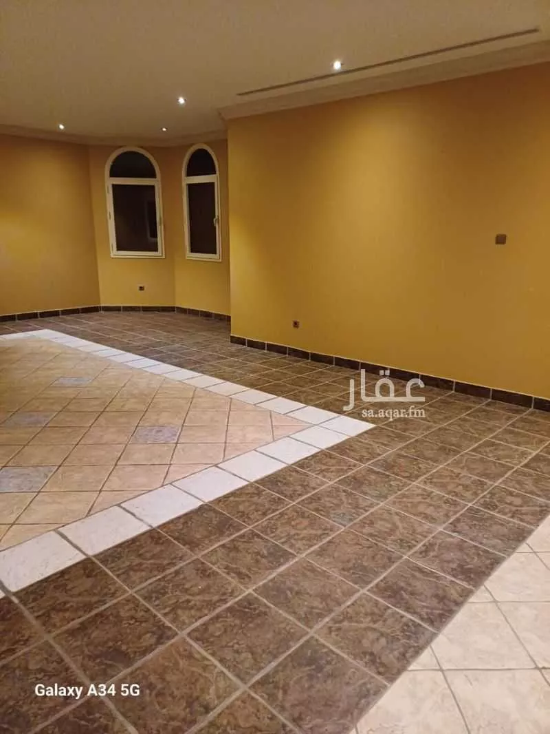 فيلا 6 غرف في النهضة 4