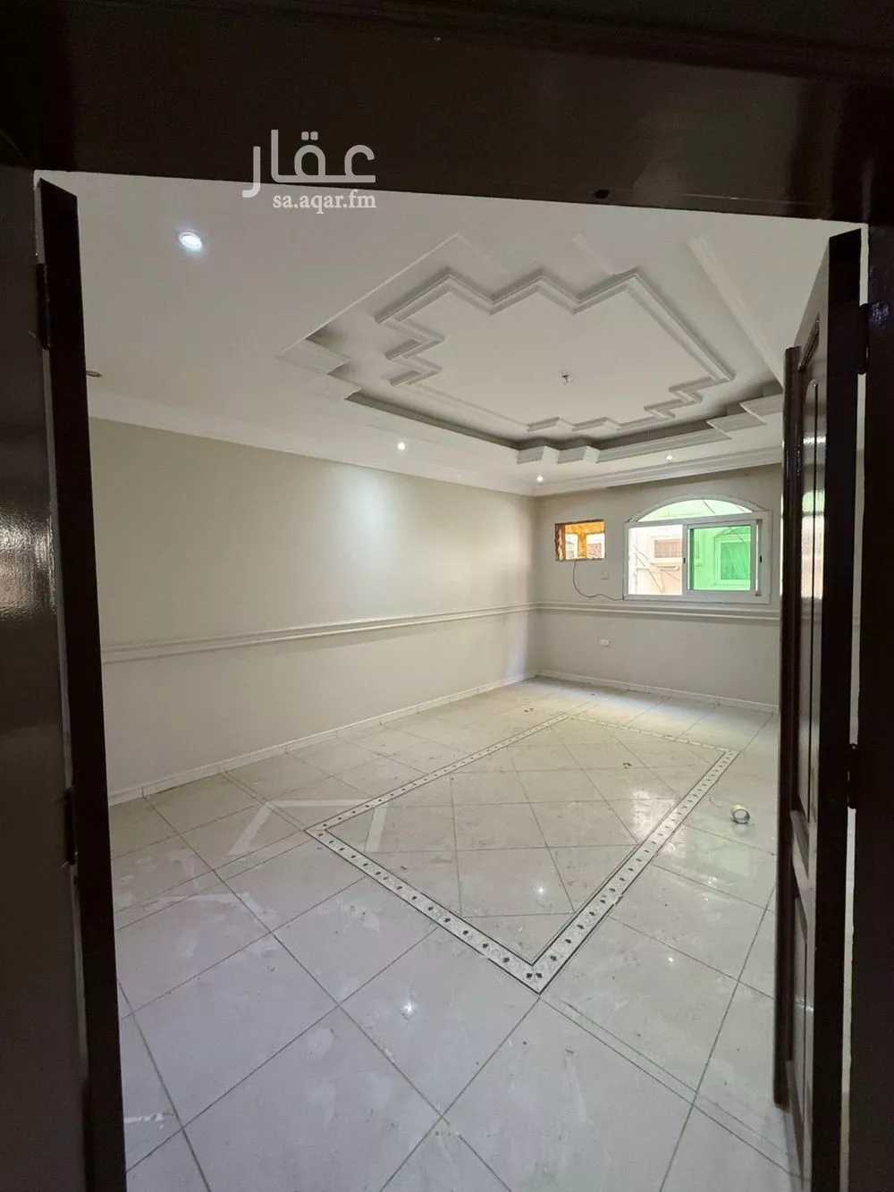 شقة 5 غرف في الروضة 2