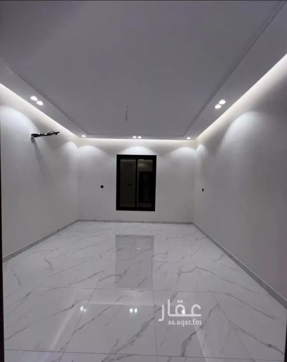 شقة 5 غرف في الصفا 4