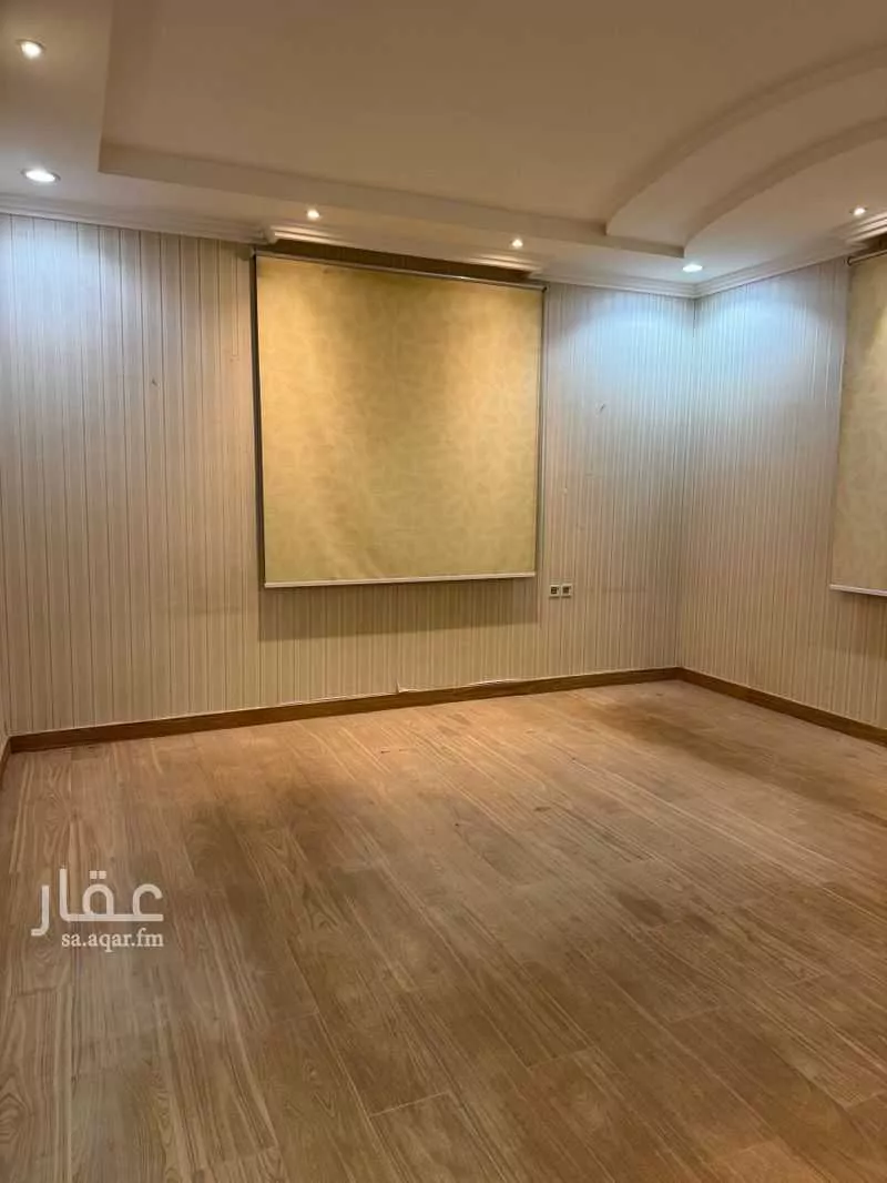 فيلا 5 غرف في النرجس 4