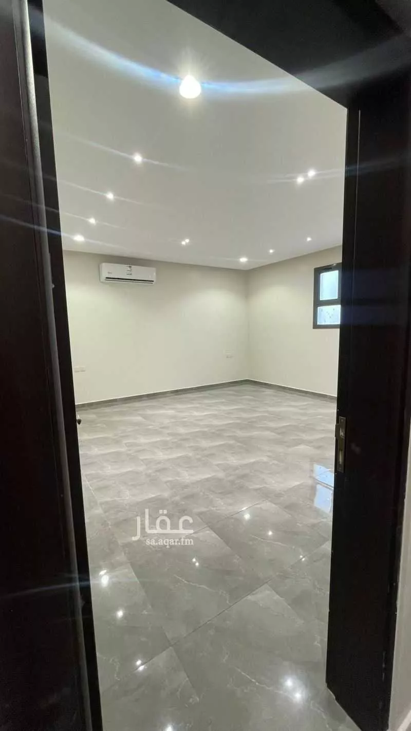 فيلا 4 غرف في النرجس 1