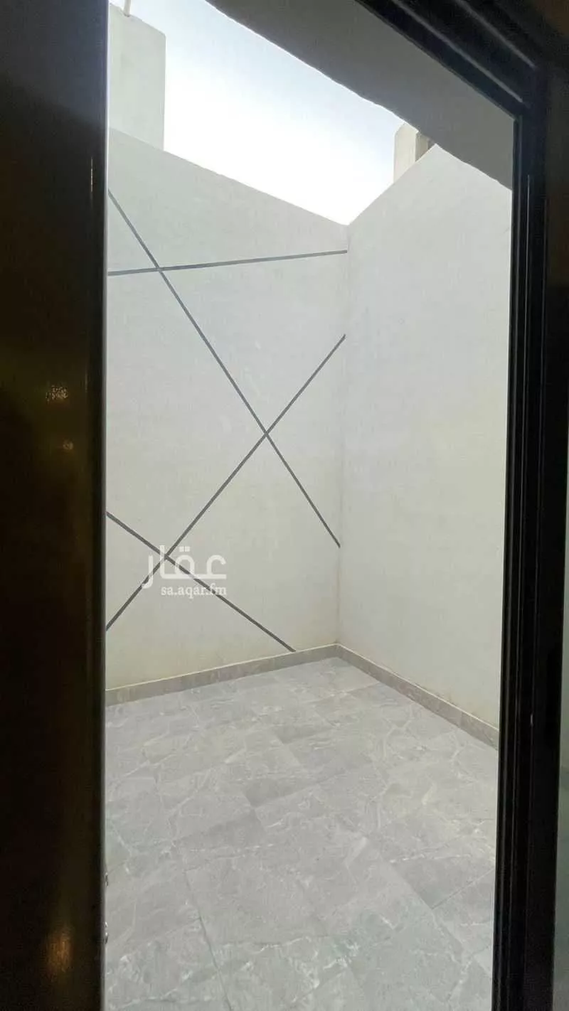 فيلا 4 غرف في النرجس 5