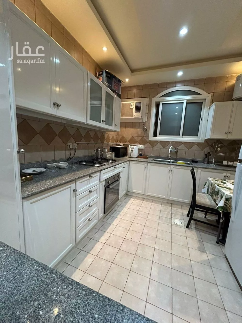 4 bedroom apartment in Al Hamra 5