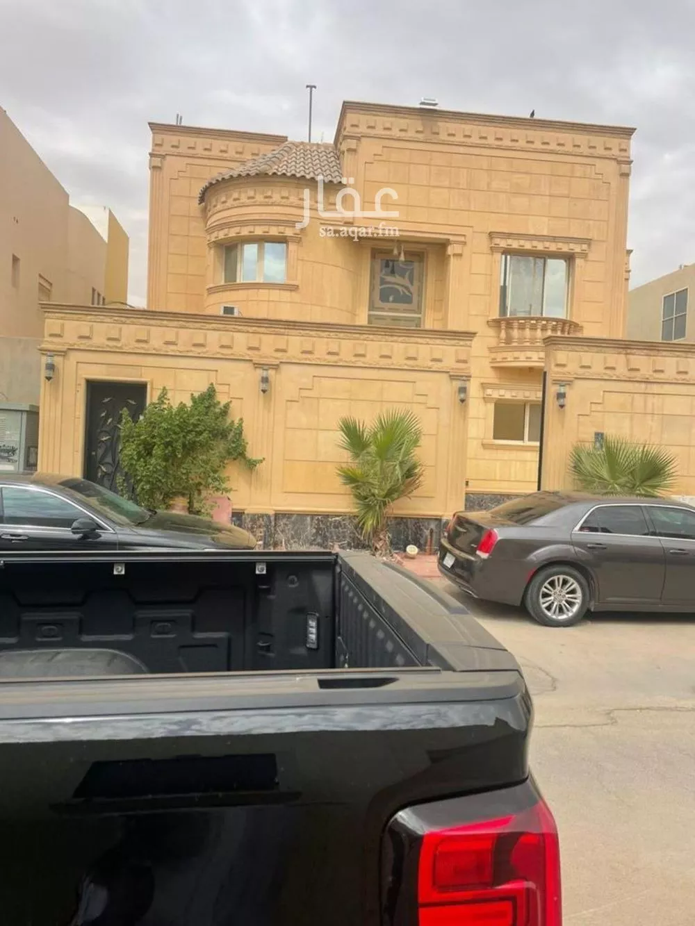 7 bedroom villa in Al Rabie
