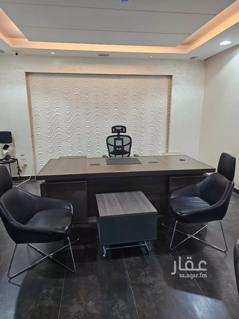 مكتب 1125 م² في القدس 1