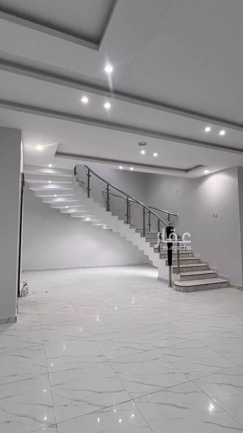 فيلا 5 غرف في طويق 5