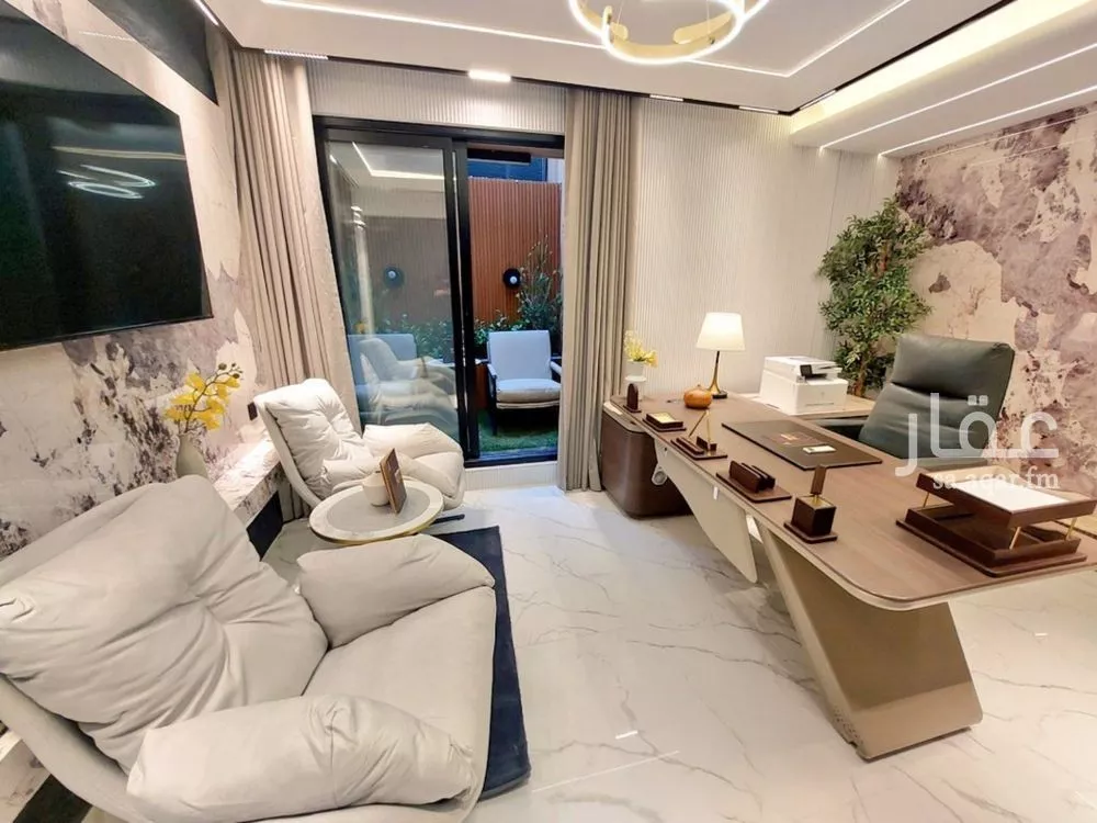 مكتب 55 م² في العليا 4