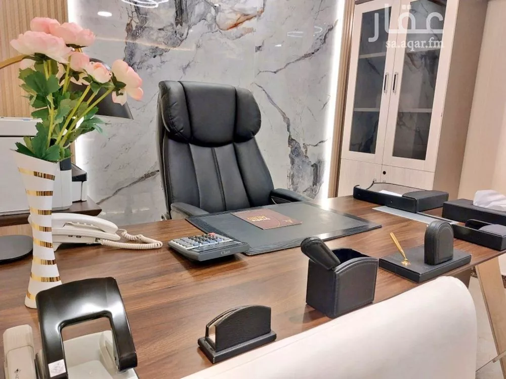 2 bedroom office in Al Muhammadiyah, Riyadh 16