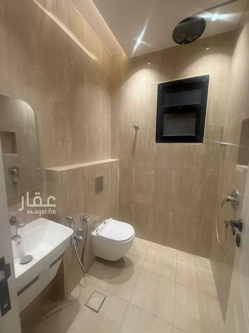 4 bedroom apartment in Al Maizilah, Riyadh 5