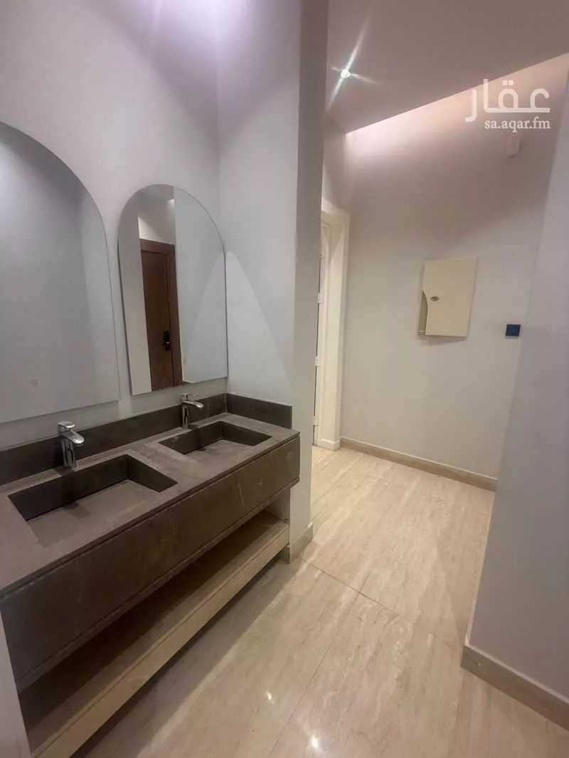 4 bedroom apartment in Al Maizilah, Riyadh 9