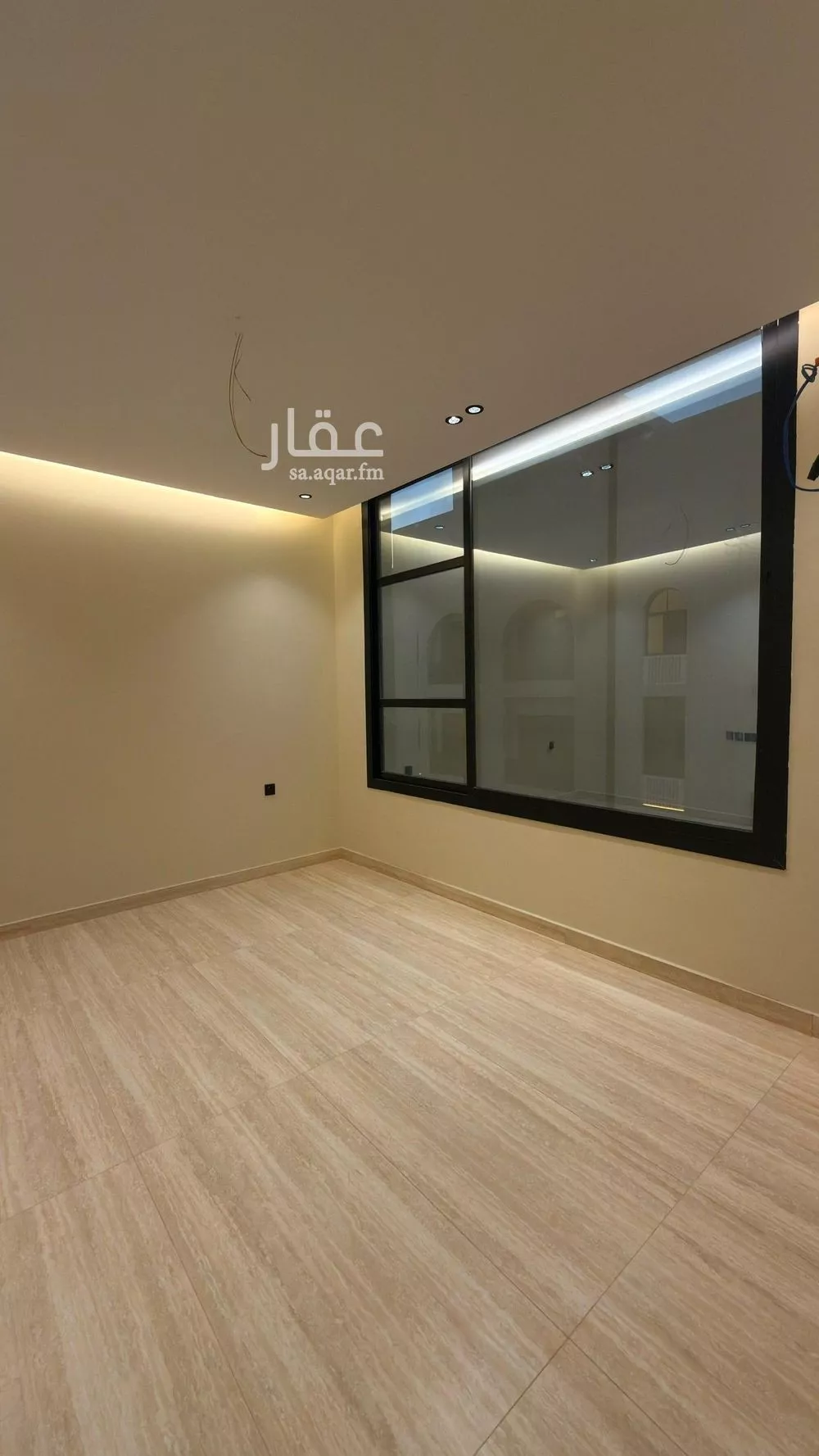 شقة 4 غرف في الروضة 3